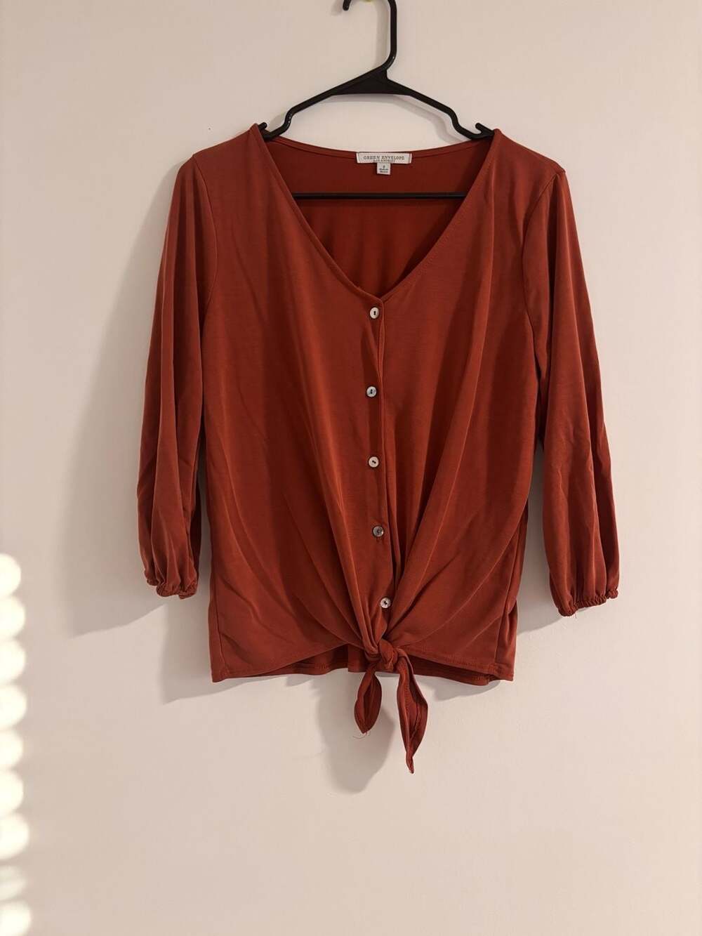 Green Envelope Women's Rust Red V-Neck Button Down Tie-Front Blouse